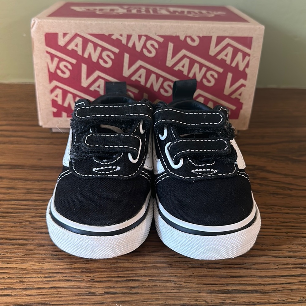 WARD V Vans Velcro shoes